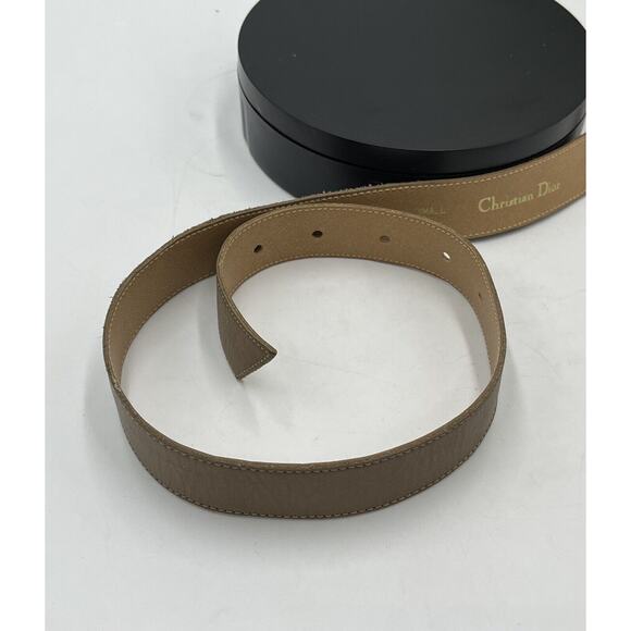 Christian Dior Tan Leather Belt Gold Tone Enamel Logo Buckle Sz Sm 30” - Picture 6 of 16
